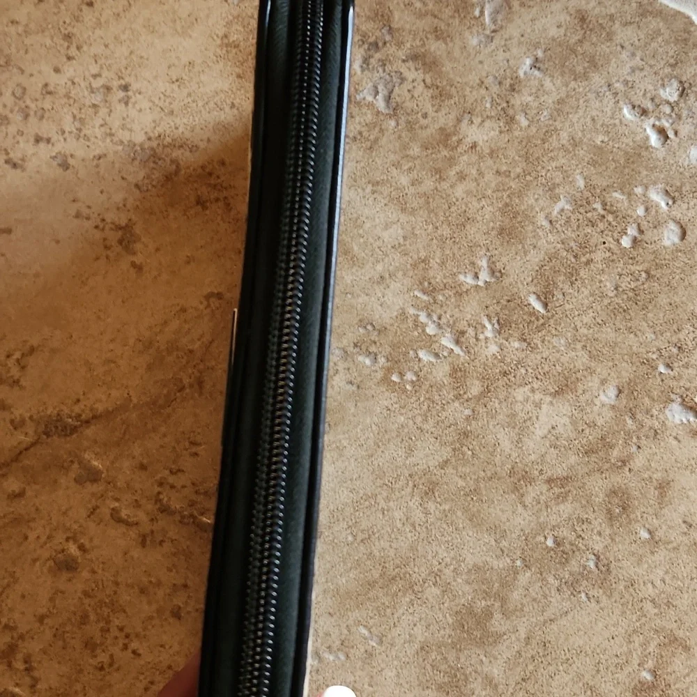 Tommy Hilfiger slim wallet - Picture 3 of 9